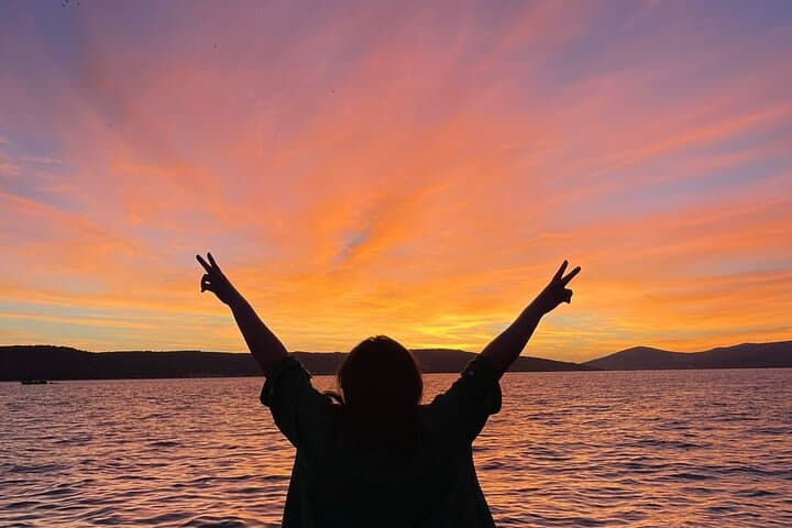 Split Sunset Cruise with Wine: 90-Min Coastal Evening Cruise