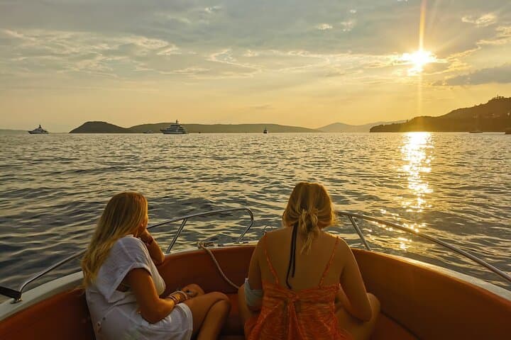 Split Sunset Cruise with Wine: 90-Min Coastal Evening Cruise photo 5
