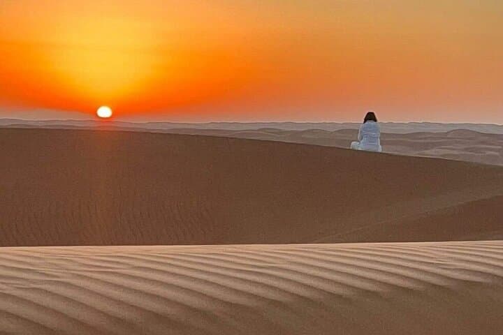 4-Day Private Al Jamal Tour: Muscat to Wahiba Sands, Wadis & Jebel Akhdar photo 5