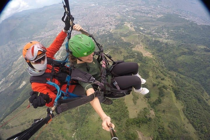 Tandem Paragliding Over Medellín: San Félix Flights with Private Transport photo 2
