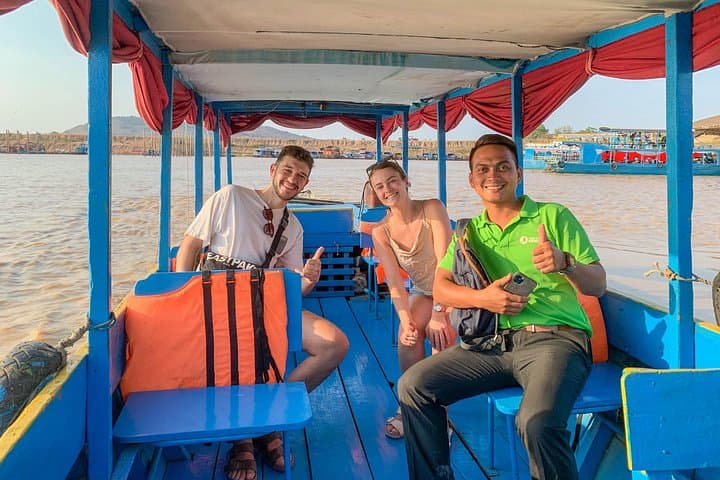 Sunset Vespa Ride and Tonle Sap Floating Village Tour from Siem Reap photo 3