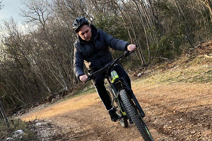 E‑MTB Ride Across Istria and Učka: Waterfalls, Hilltop Views & Homemade Lunch photo 3