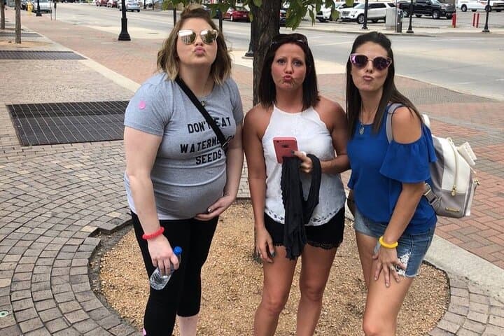 Royal Scavenger Hunt in Pigeon Forge — Wacky Walks City Adventure photo 4