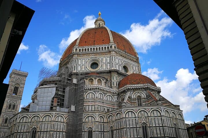 Climb Brunelleschi's Dome: Florence Duomo Walking Tour & Skyline Views
