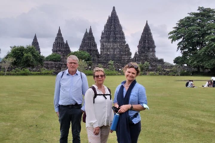 Sunrise at Borobudur and Prambanan: Private Temple Tour from Yogyakarta photo 4