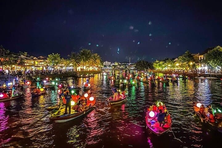 Marble Mountains & Hoi An: Walking Tour, Sampan Boat Ride and Night Market photo 4