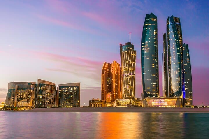 Abu Dhabi City Tour from Dubai: Sheikh Zayed, Corniche & Yas Island Day Trip photo 5