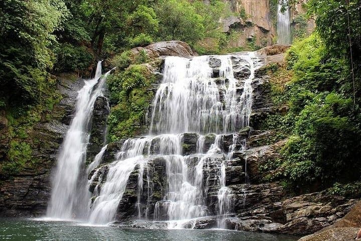 Nauyaca Waterfall Hike and Dominical Beach Lunch — Full-Day Tour from Jaco