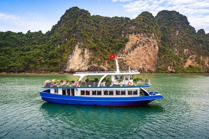 Lan Ha Bay Less-Touristic Day Cruise: Kayak, Caves & Quiet Swimming