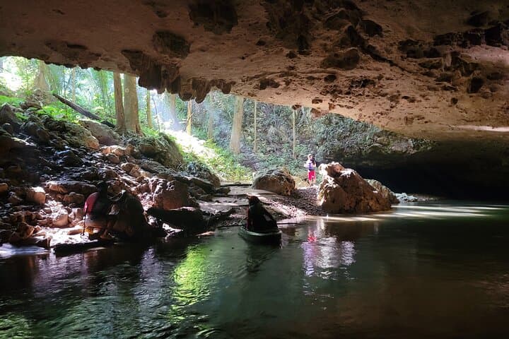 7-Mile Cave Kayak Adventure from San Ignacio — Belize Day Trip photo 3