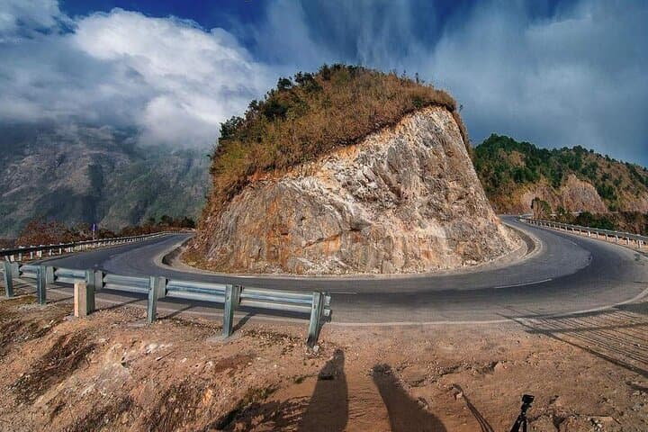 Sapa Motorbike Tour: Half-Day Loop to Silver Falls, Love Falls & Lonely Tree photo 4
