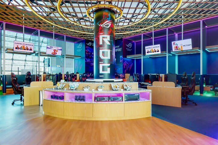 60-Minute Gaming Pass at Game Space DXB — Dubai Airport 24/7 Gaming Lounge photo 1