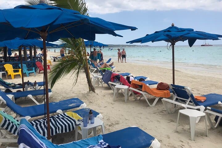 Experience Jamaica's Bliss: Negril's 7 Mile Beach and Rick's Cafe photo 6