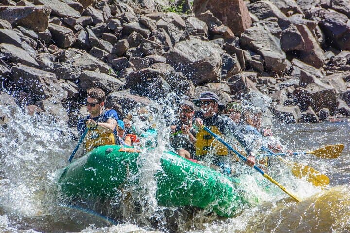 Upper Colorado River Family Rafting — Full-Day Scenic Float from Rancho del Rio