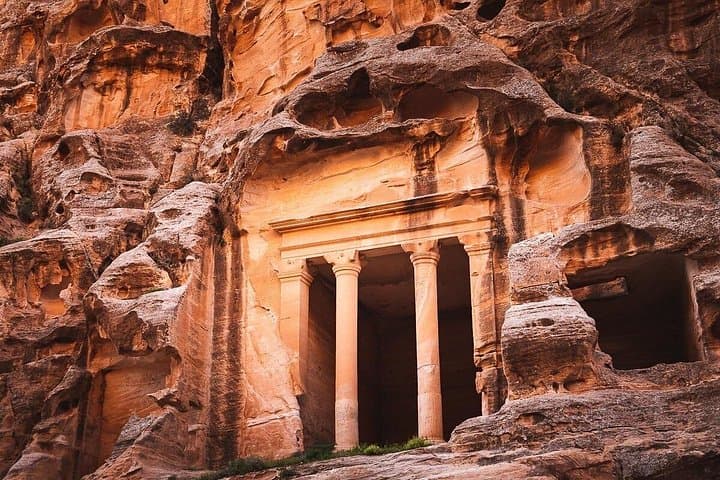 Private Petra Day Tour from Amman or Queen Alia Airport — Siq, Treasury & Monastery photo 3