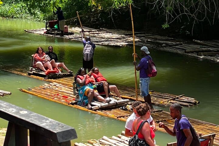 Martha Brae River Bamboo Rafting: Montego Bay Scenic River Float photo 2