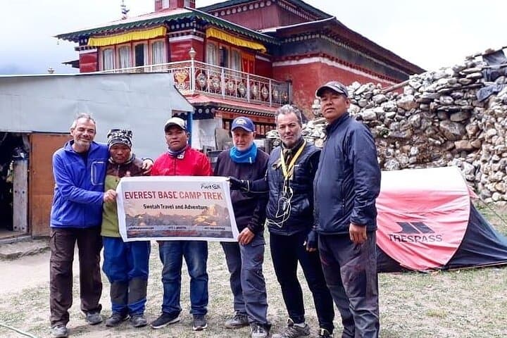 Luxury Everest Base Camp Trek: Guided Teahouse Route to Kala Patthar photo 4