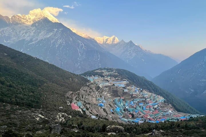 Luxury Everest Base Camp Trek: Guided Teahouse Route to Kala Patthar photo 5