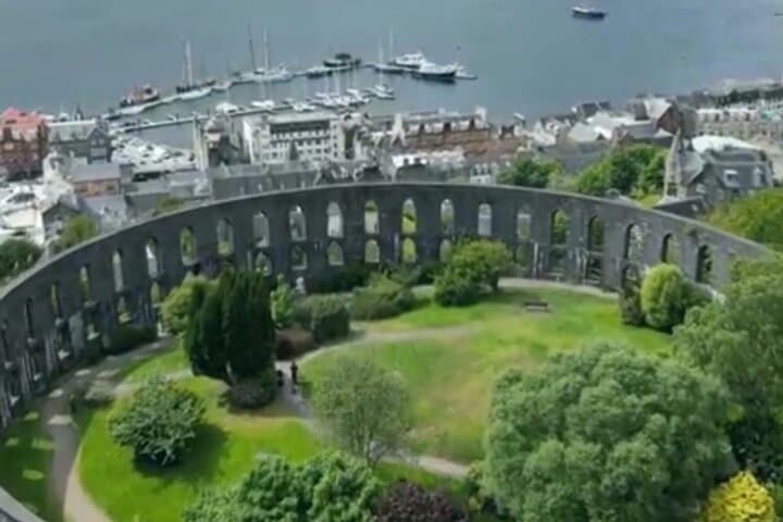 Inveraray Castle Day Trip from Oban: Castles, Loch Views & Highland History photo 2