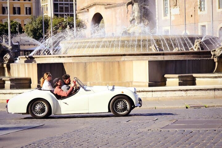 Drive Rome's Hills in a Classic Cabriolet: Panoramic Vintage Car Tour photo 6