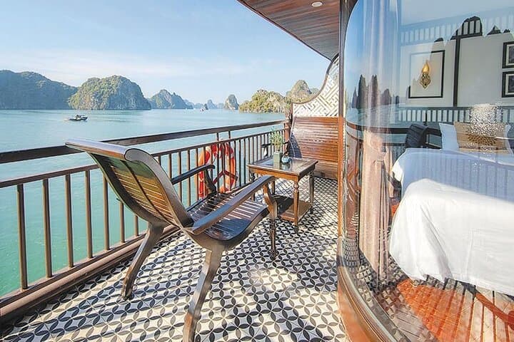 Boss Cruise: 2-Day Luxury Overnight Halong Bay Cruise from Hanoi photo 2
