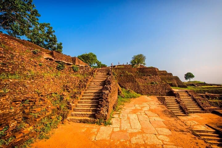 Day Tour to Sigiriya Rock, Dambulla Cave Temple & Jeep Safari from Colombo photo 2