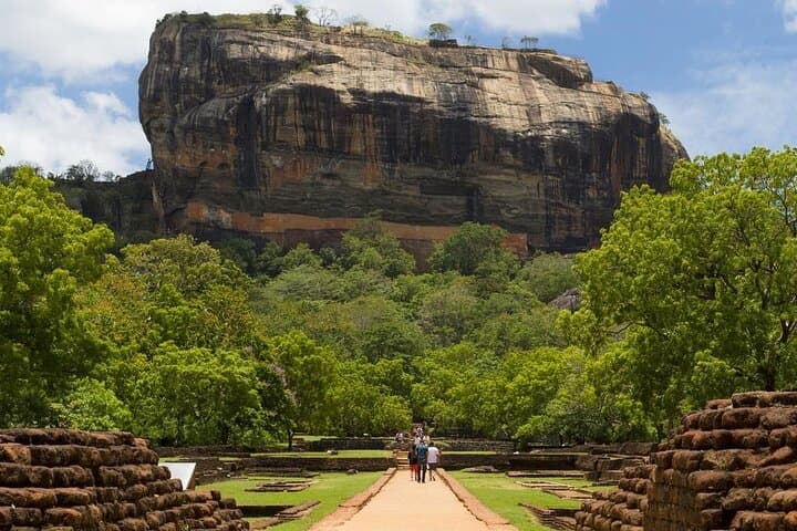 Day Tour to Sigiriya Rock, Dambulla Cave Temple & Jeep Safari from Colombo photo 6