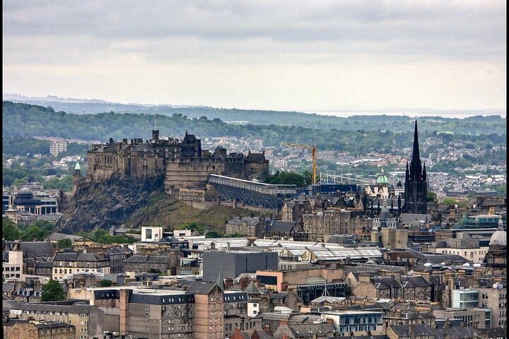 Edinburgh Castle Guided Tour: Skip‑the‑Line Tickets & Historic Highlights photo 5