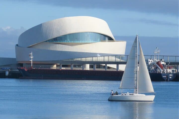 Sail Porto & the Douro: 3-Hour Coastal and River Sailing from Leça da Palmeira photo 1