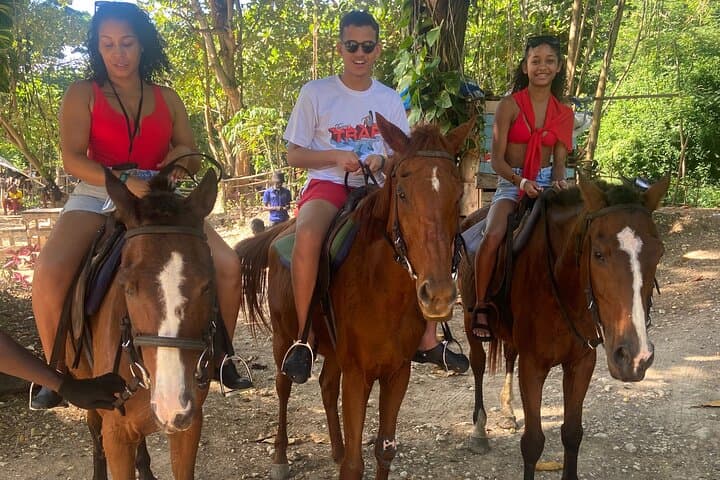 White River Horseback Riding & Bamboo Rafting from Ocho Rios photo 4