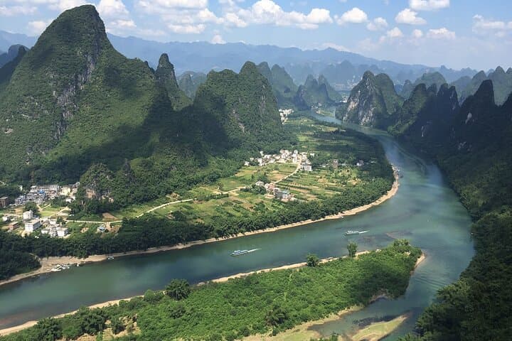 4-Day Yangshuo Li River Cruise & Longsheng Rice Terraces Tour photo 3