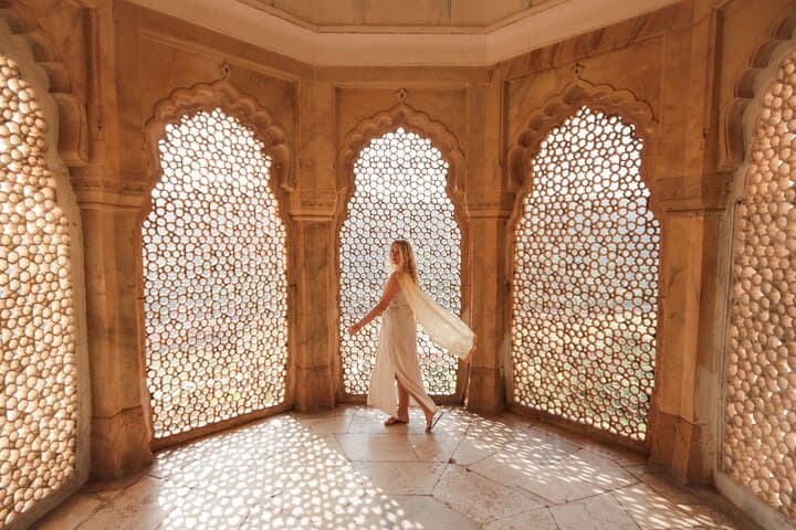 Private Taj Mahal and Agra Fort Day Trip from Delhi photo 2