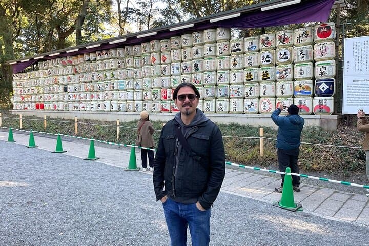 Tokyo Private Walking Tour & Traditional Tea Ceremony — 6-Hour Cultural Experience photo 5