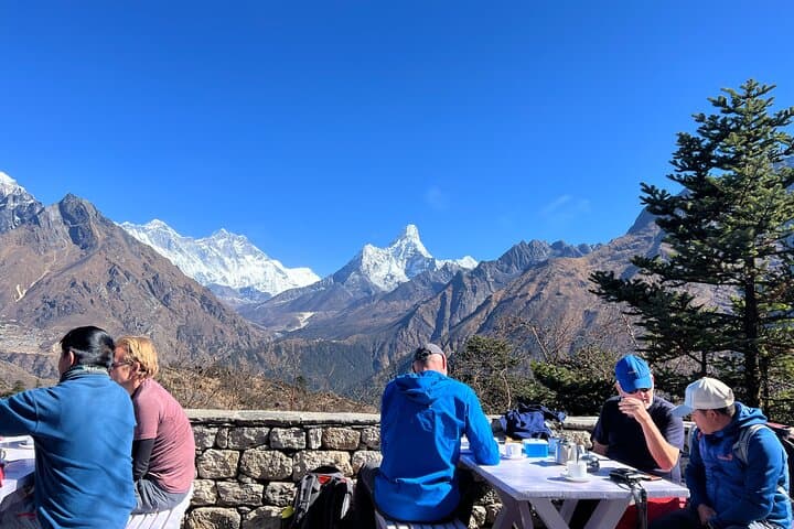 everest-base-camp-trek-with-helicopter-return-11-days photo 2