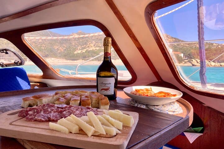 Sailing the La Maddalena Archipelago: Daily Catamaran Cruise to Budelli, Razzoli & Spargi photo 5