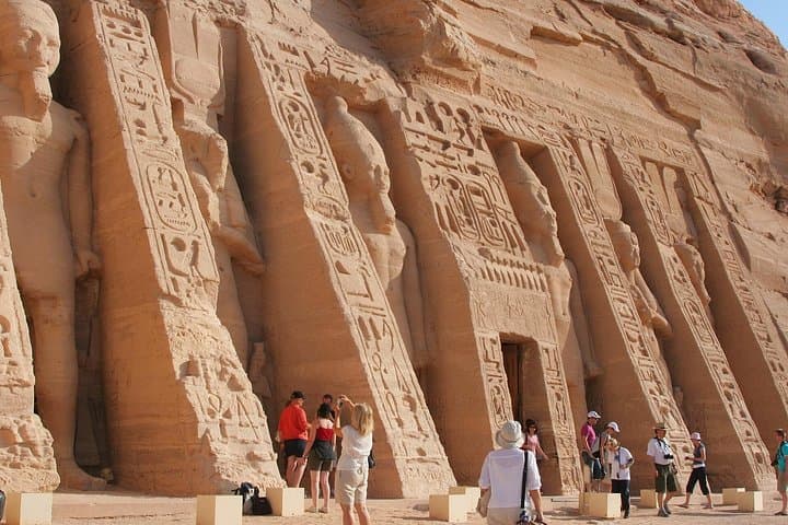 11-Day Egyptian Desert and Ancient Lands Adventure — Pyramids, Nile & White Desert photo 2