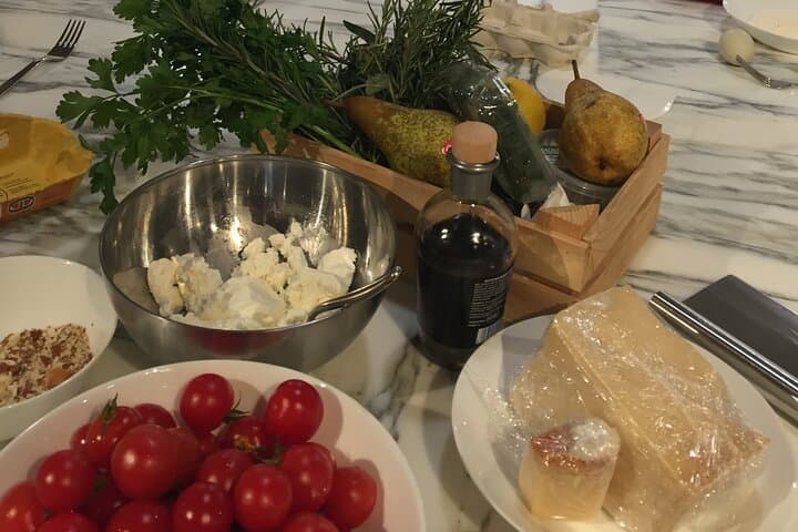Florence Market-to-Table Pasta Class in Oltrarno: Hands-On Cooking & Wine Pairing photo 5