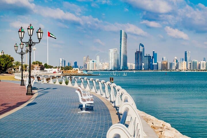 Full-Day Private Abu Dhabi City Tour from Dubai: Sheikh Zayed, Corniche & Ferrari World photo 4