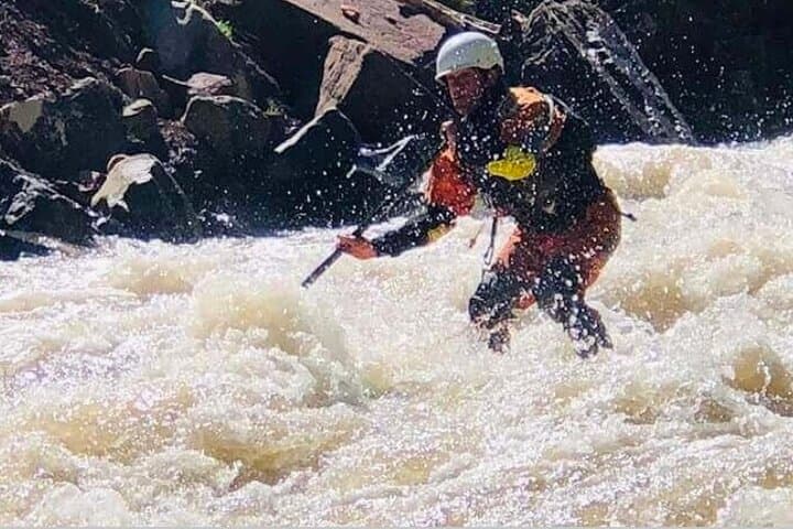 Upper Colorado River SUP Half-Day: Guided Paddle & Hot Springs Near Bond, CO photo 4