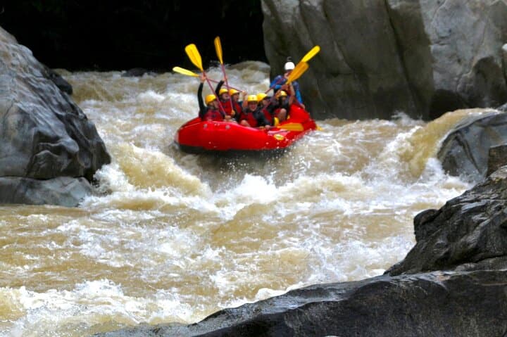 Calderas River Class III–IV Rafting: Full-Day Adventure from Medellín photo 5
