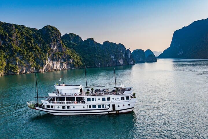 Bai Tu Long Bay 2-Day Wooden Boat Cruise with Kayaking & Vung Vieng Village photo 2