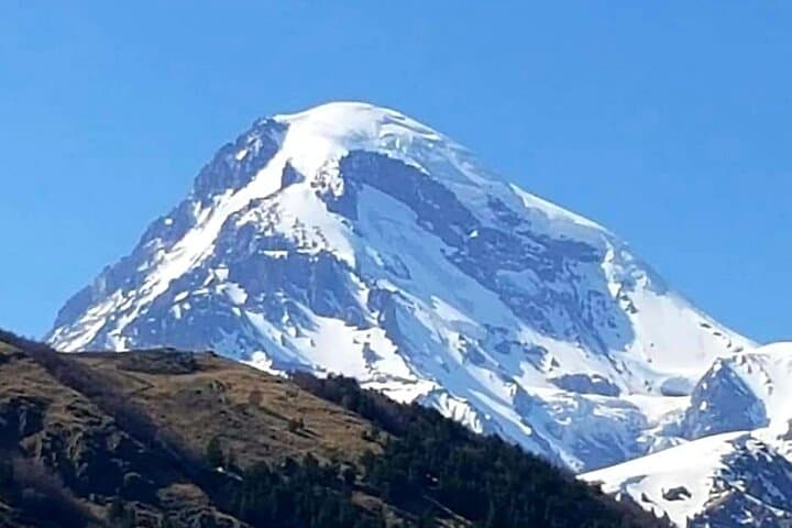 Caucasus Day Trip: Ananuri, Gudauri and Gergeti — A Full-Day Kazbegi Experience photo 2