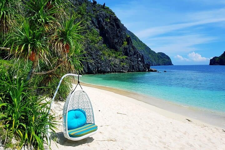 El Nido Catamaran Island Hopping: Full-Day Seacret Luxury Tour photo 3