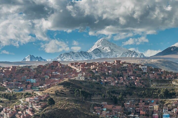 El Alto Cholets Tour: Explore Andean Architecture & Street Markets photo 3