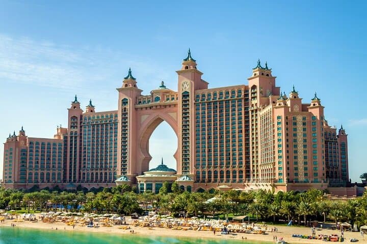 Private Custom Walking Tour in Dubai: Personalized City Walk with a Local Guide photo 3