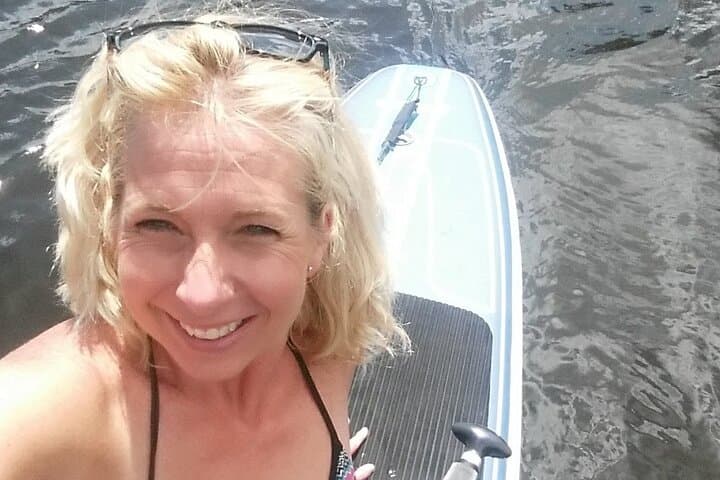 Private Pilates on the Water in Victoria Park — 1-Hour SUP or Park Class in Fort Lauderdale photo 1