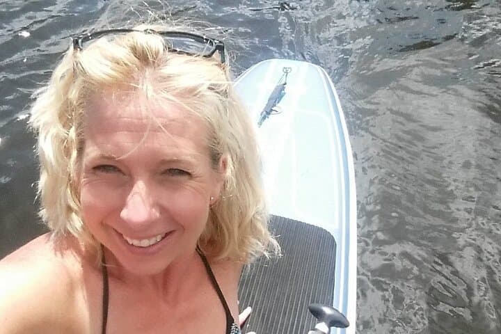 Private Pilates on the Water in Victoria Park — 1-Hour SUP or Park Class in Fort Lauderdale photo 2