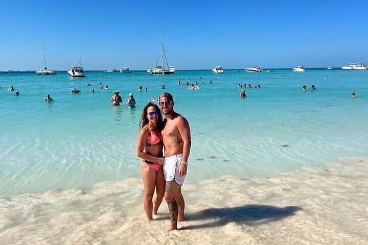 Cancun to Isla Mujeres Catamaran Party with Snorkel and Open Bar photo 5