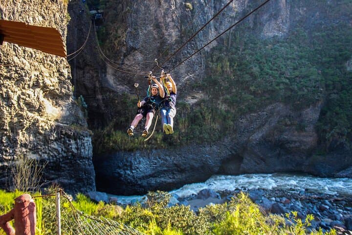 350m Zip Line Over Baños Canyon: Fast Ride with Sweeping Views