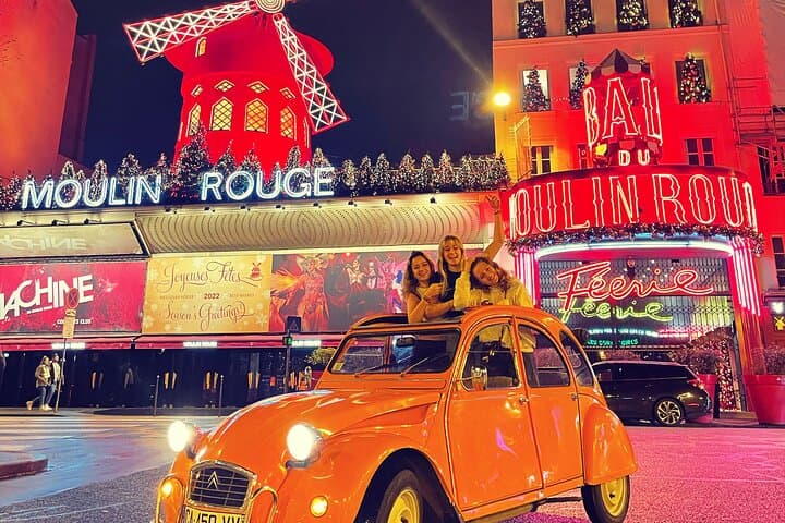 Paris by Night in a Classic Citroën 2CV: 2-Hour Private Tour
